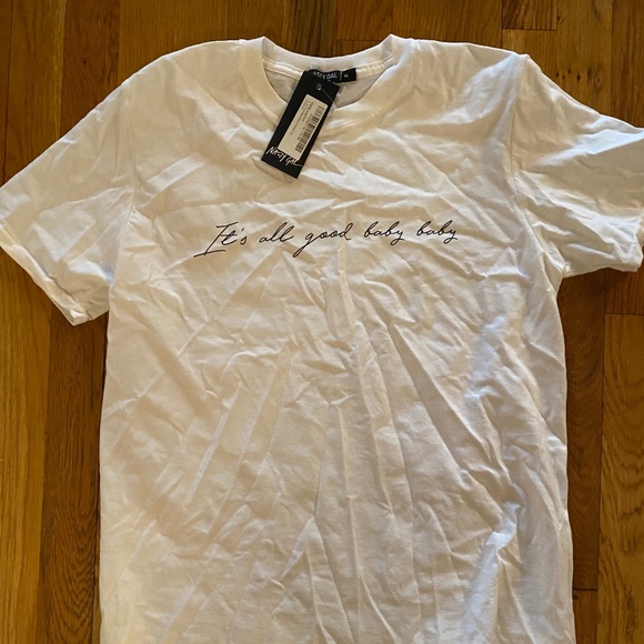NWT nasty gal It’s all good baby baby scripty font graphic print T-shirt M - Picture 3 of 8